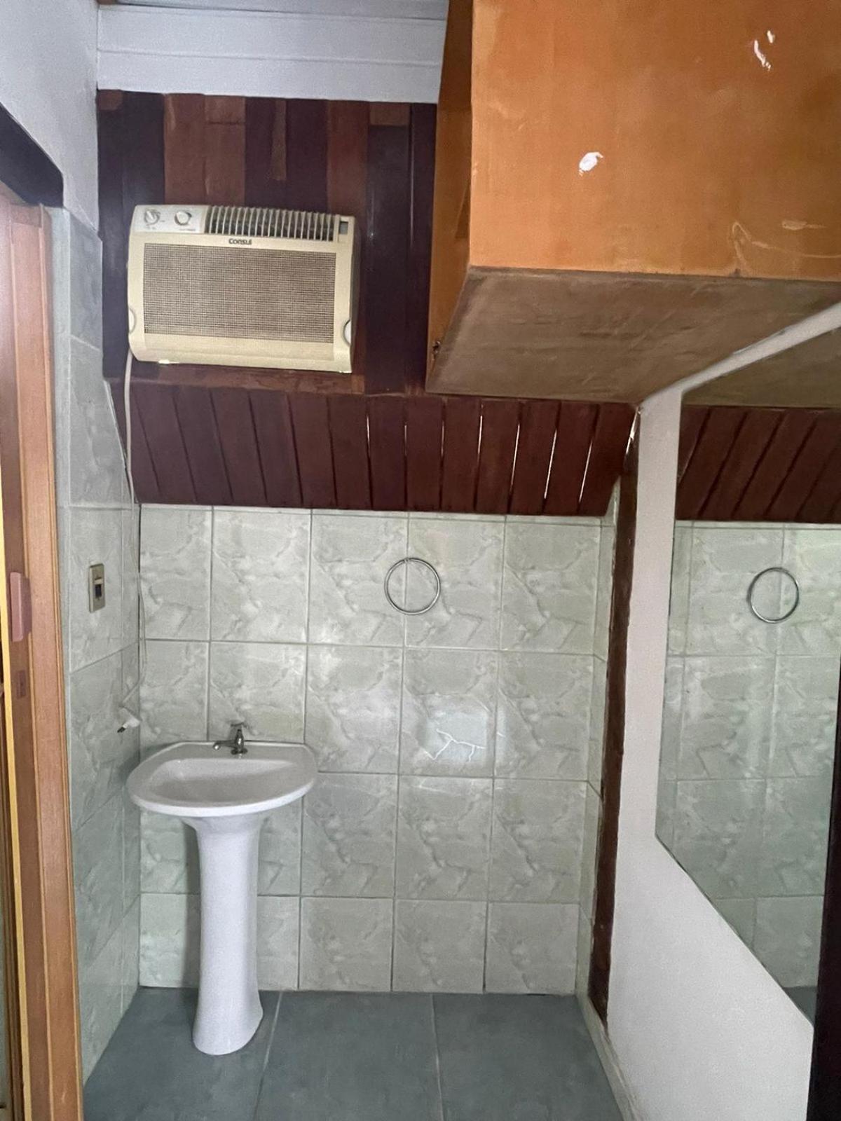 Coruja Maresias - Pousada Com Piscina, Ar Condicionado E Enxoval A 680M Da Praia ภายนอก รูปภาพ